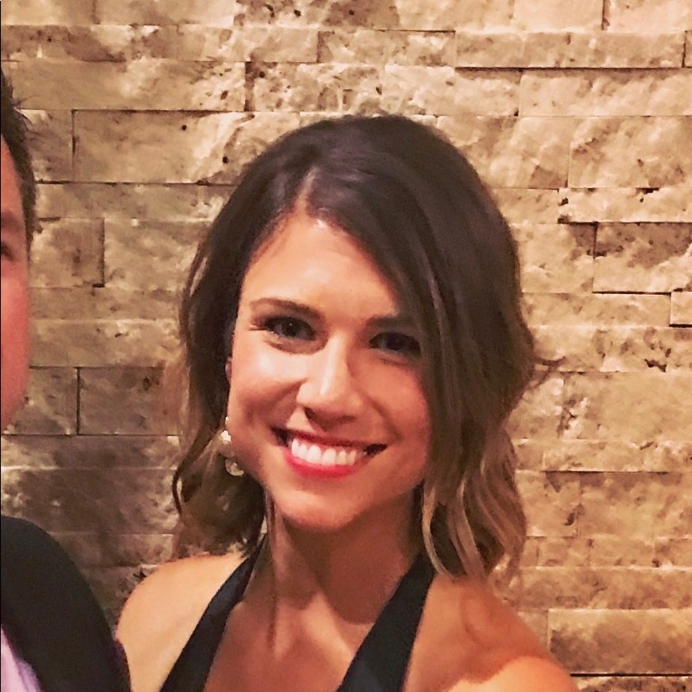 Meet your Posher, Lisa